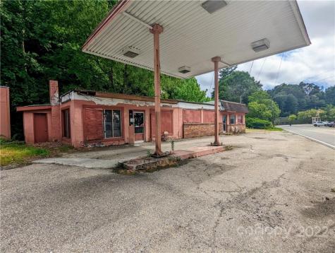 962 Oak Avenue Spruce Pine NC 28777