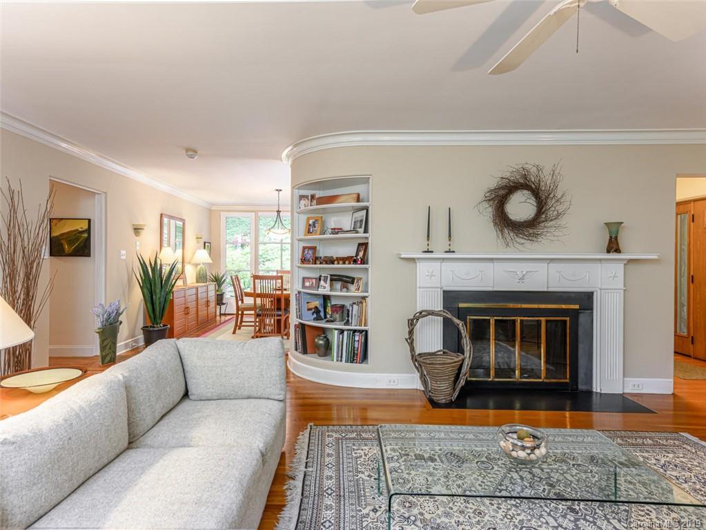 10 Pine Tree Road Asheville NC 28804