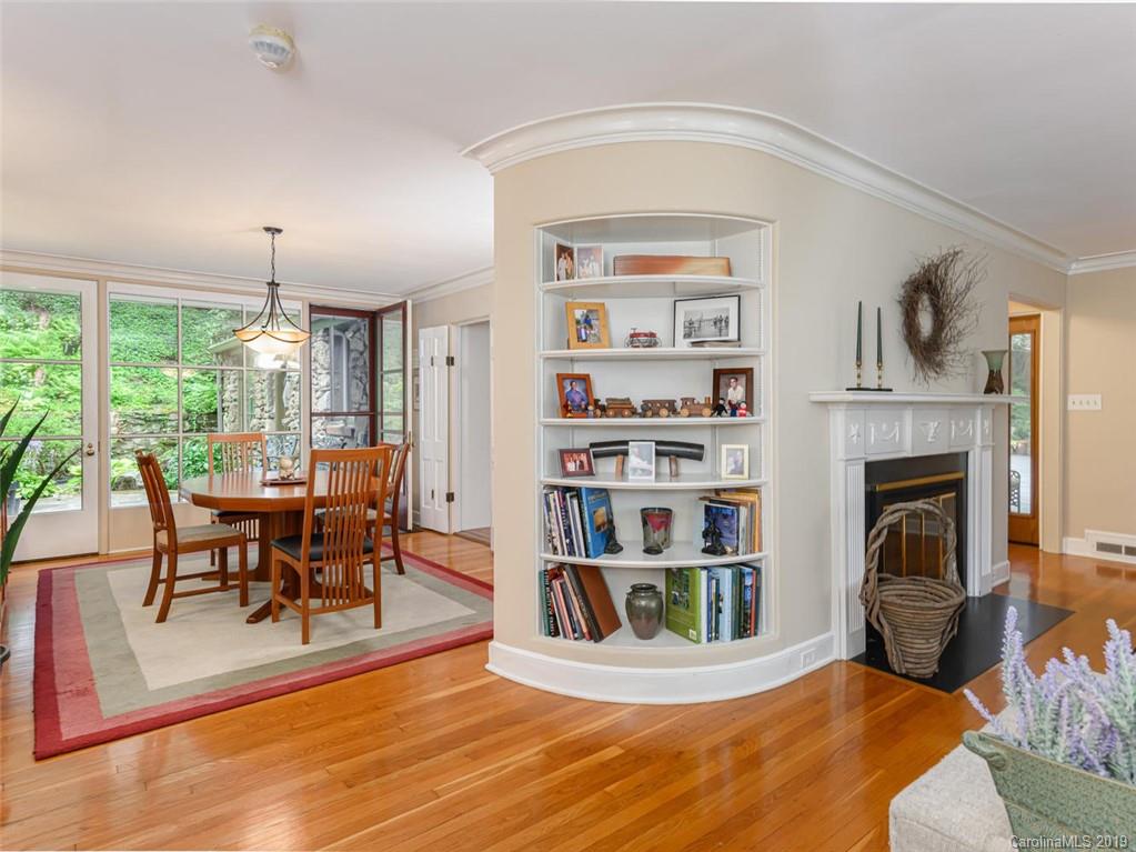 10 Pine Tree Road Asheville NC 28804