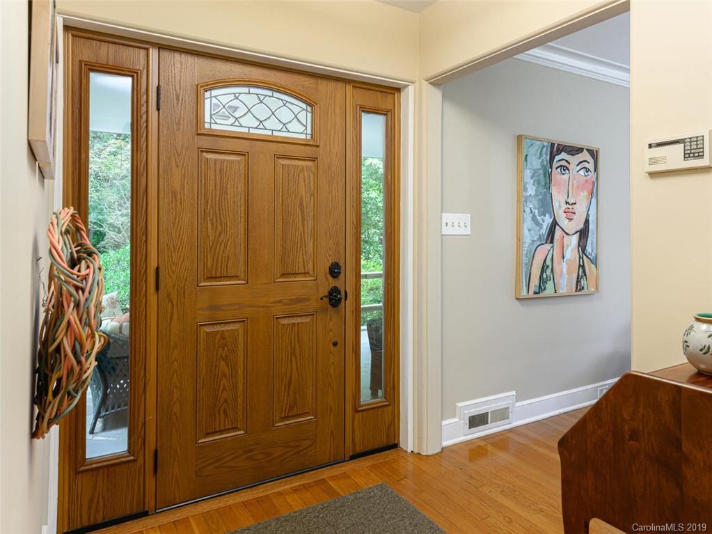 10 Pine Tree Road Asheville NC 28804