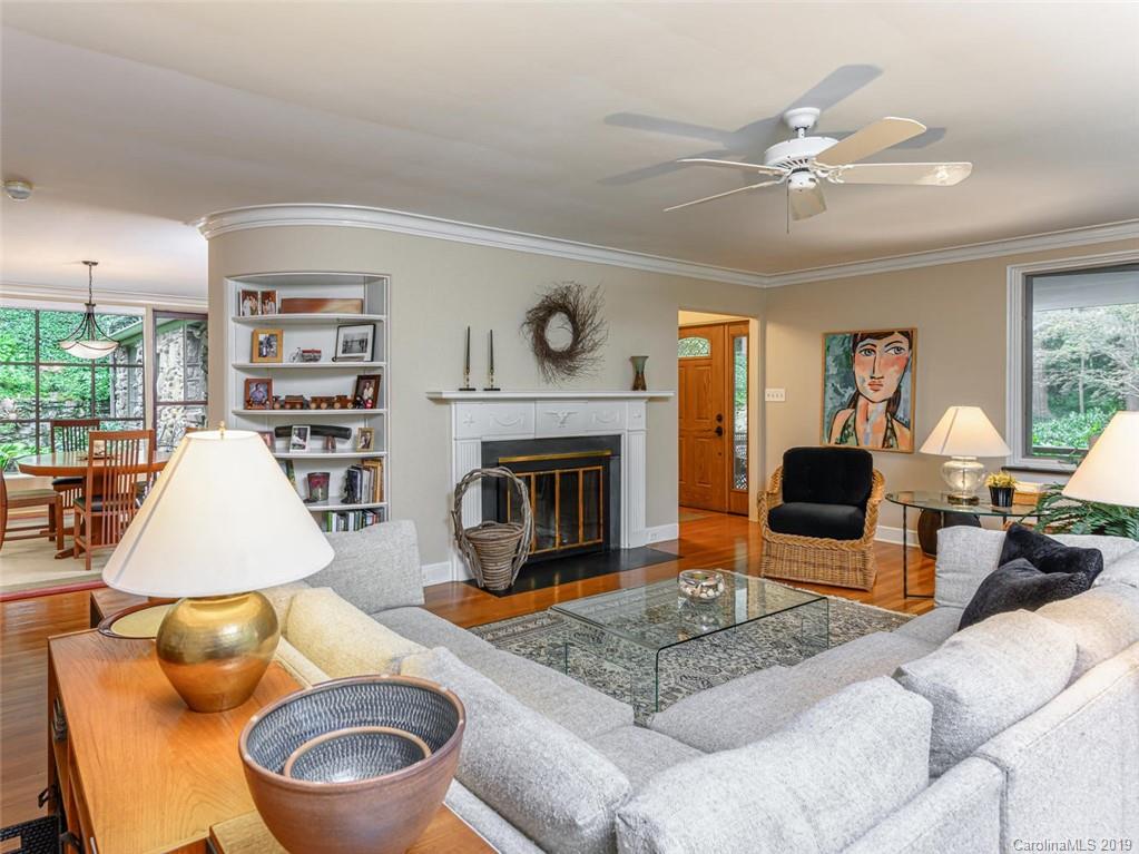 10 Pine Tree Road Asheville NC 28804
