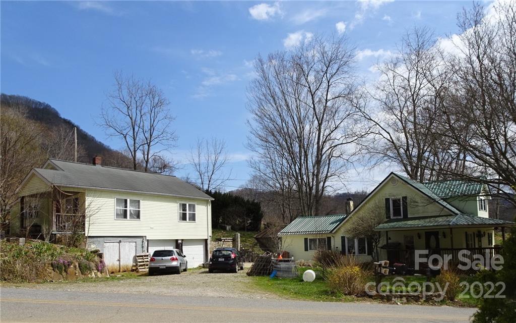 2088 Worley Cove Road Canton NC 28716