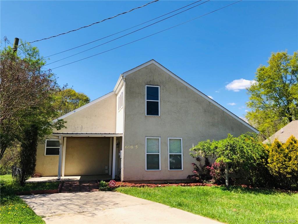 608 1/2 W Concord Street Morganton NC 28655