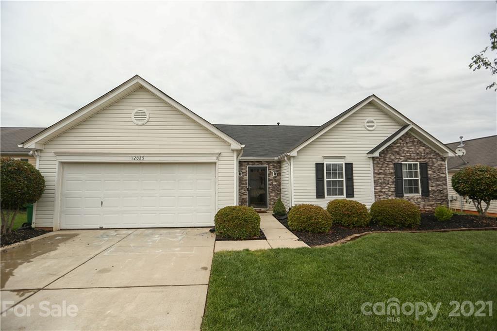 12025 Serenade Court Charlotte NC 28215