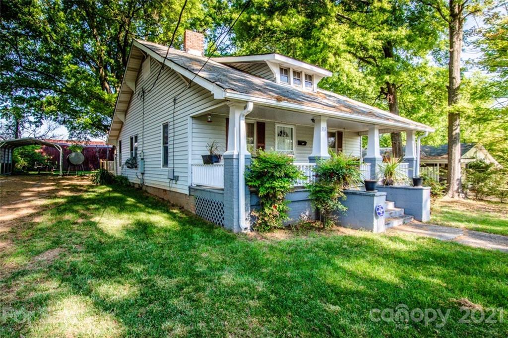 213 N Lackey Street Statesville NC 28677