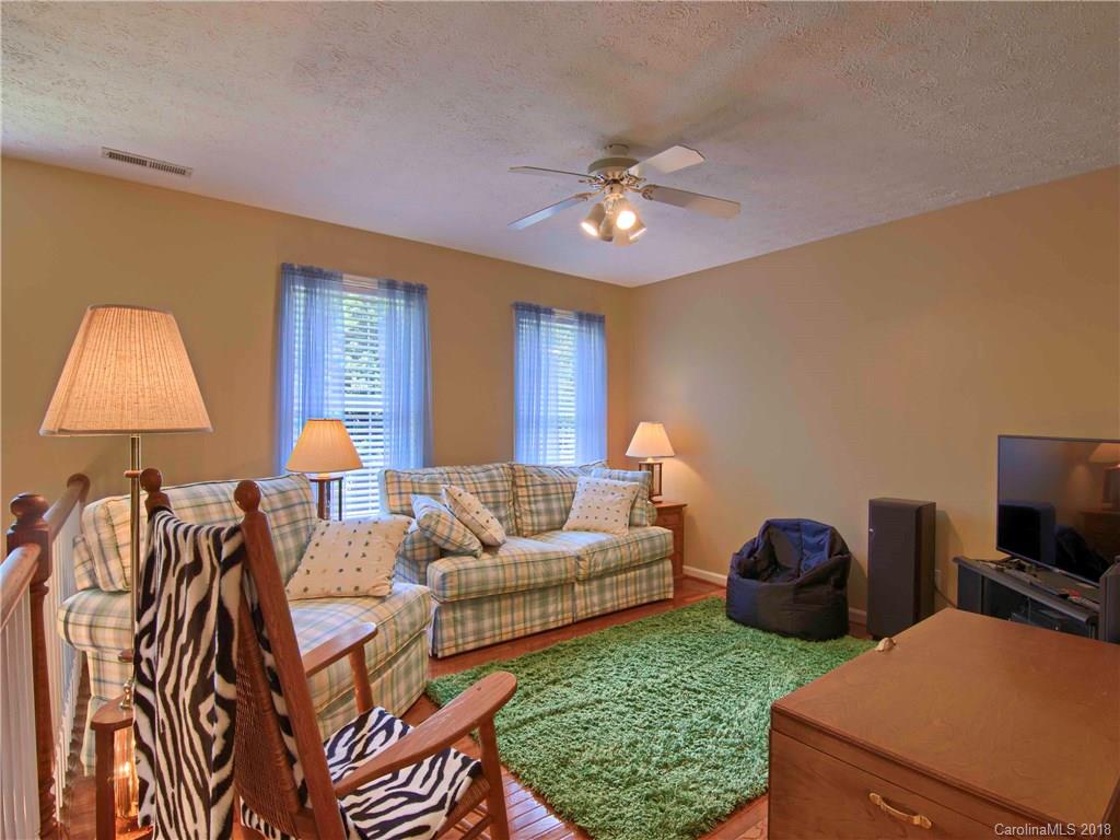 4 Dorman Drive Weaverville NC 28787