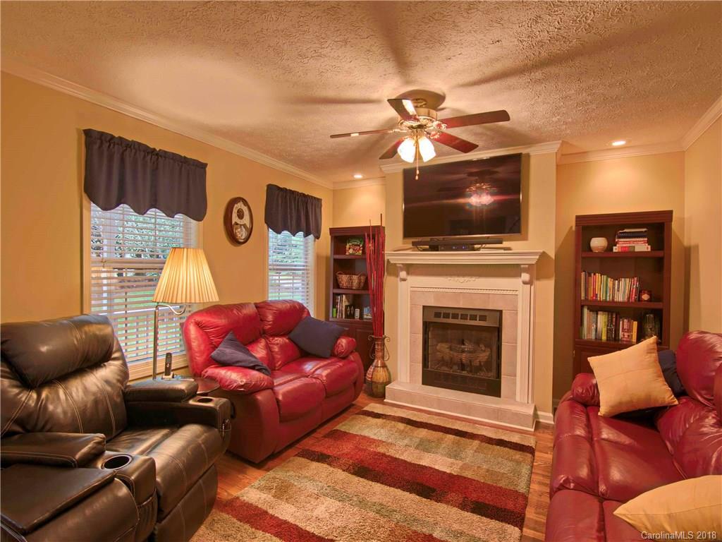4 Dorman Drive Weaverville NC 28787
