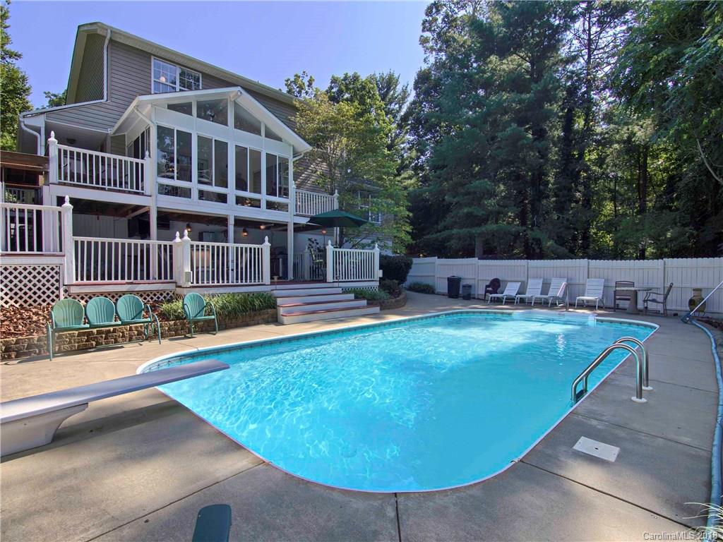 4 Dorman Drive Weaverville NC 28787