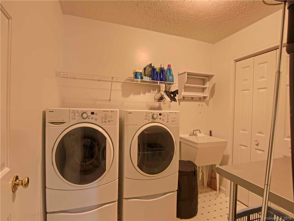 4 Dorman Drive Weaverville NC 28787
