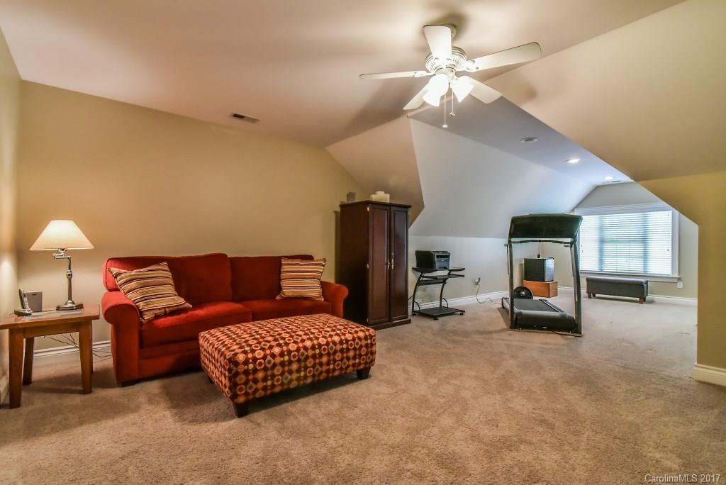 101 Hillside Drive Swannanoa NC 28778