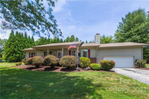 26 Windover Drive Mills River NC 28759