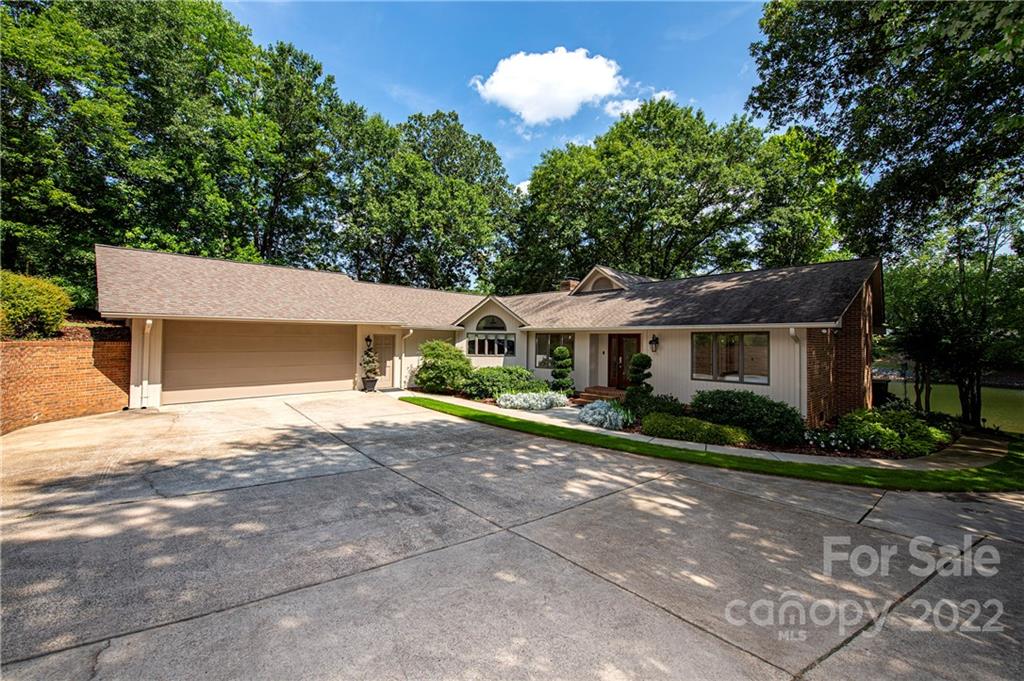 7157 Signer Road Charlotte NC 28278