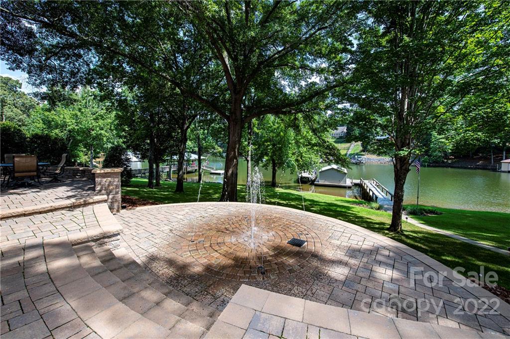 7157 Signer Road Charlotte NC 28278