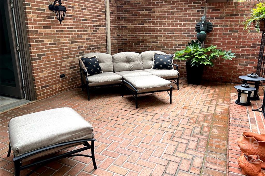 7157 Signer Road Charlotte NC 28278