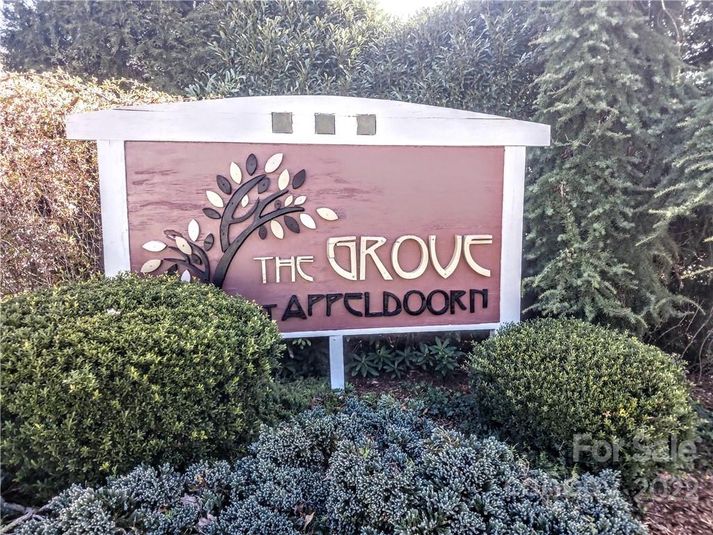 622 Appeldoorn Circle Asheville NC 28803