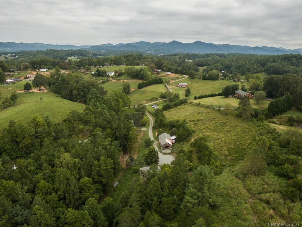 180 Trotters Lane Mars Hill NC 28754