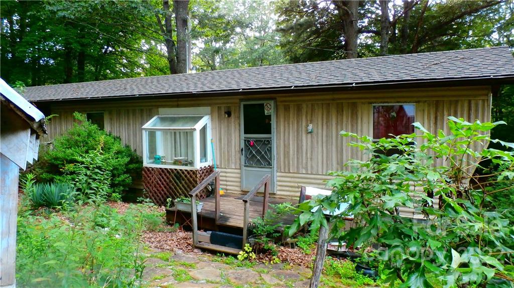 367 Carpenter Road Spruce Pine NC 28777