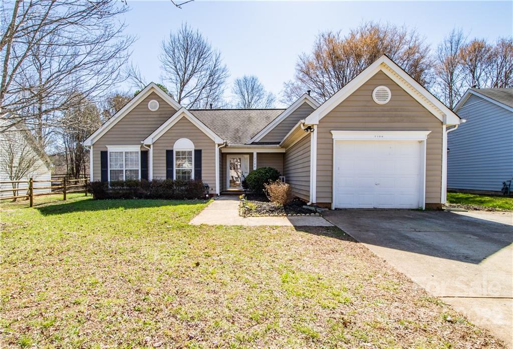 7106 Spandril Lane Charlotte NC 28215