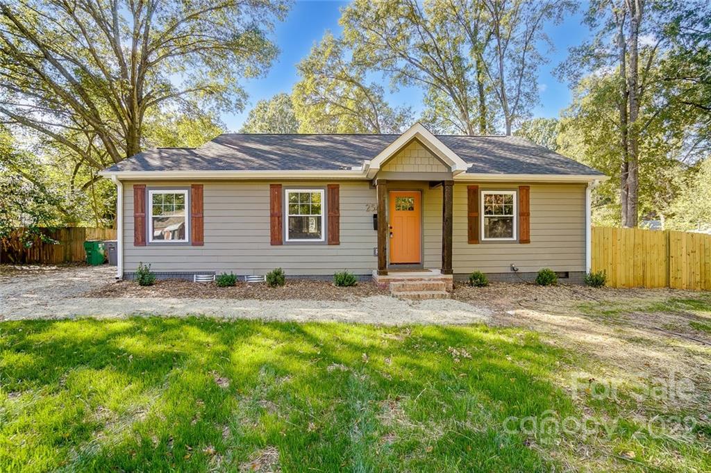 2546 Lumina Avenue Charlotte NC 28208