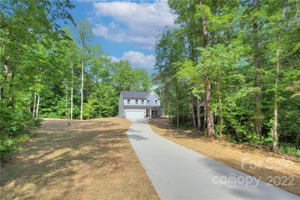 11004 E Lake Road Charlotte NC 28215