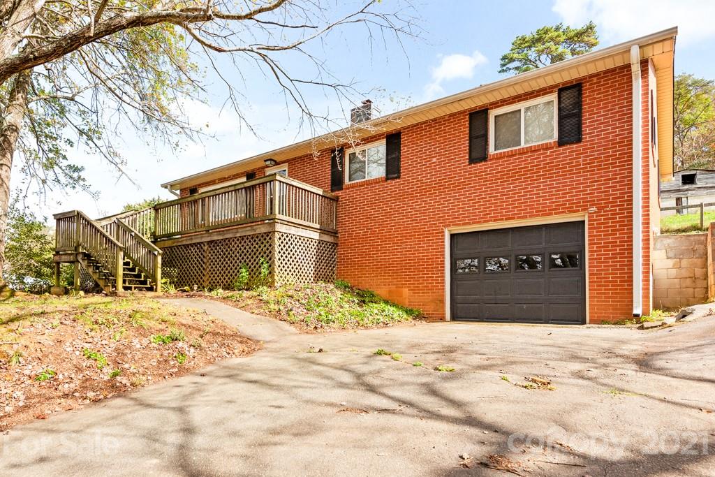 124 Christian Creek Road Swannanoa NC 28778