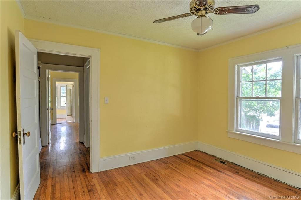 115 Spears Avenue Asheville NC 28801