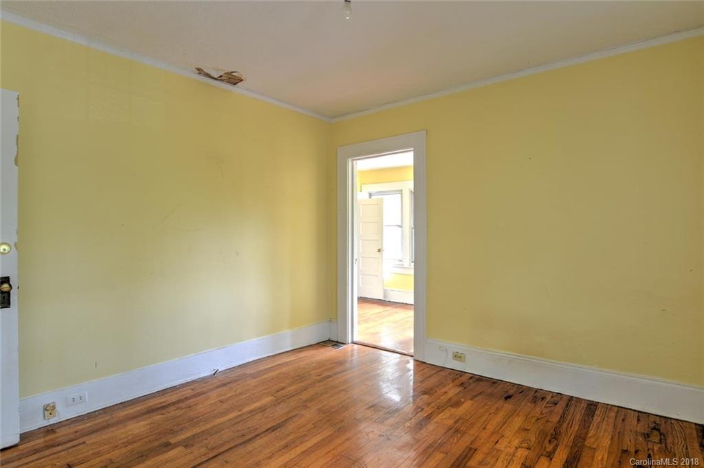 115 Spears Avenue Asheville NC 28801