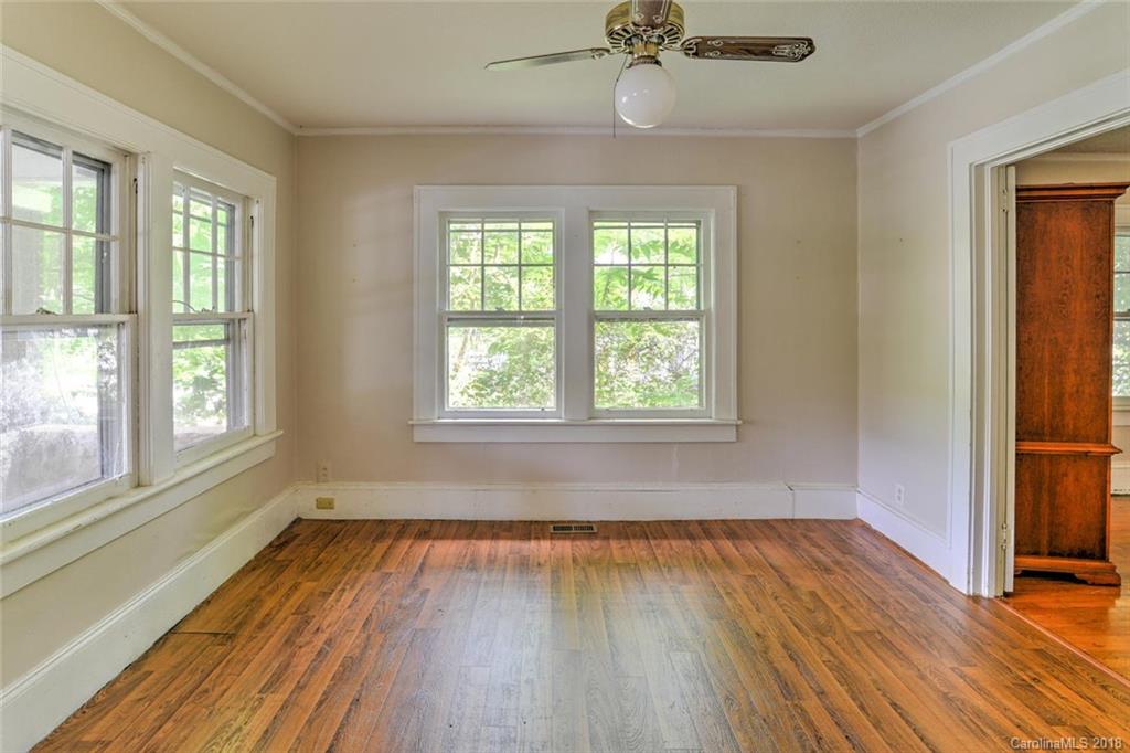 115 Spears Avenue Asheville NC 28801