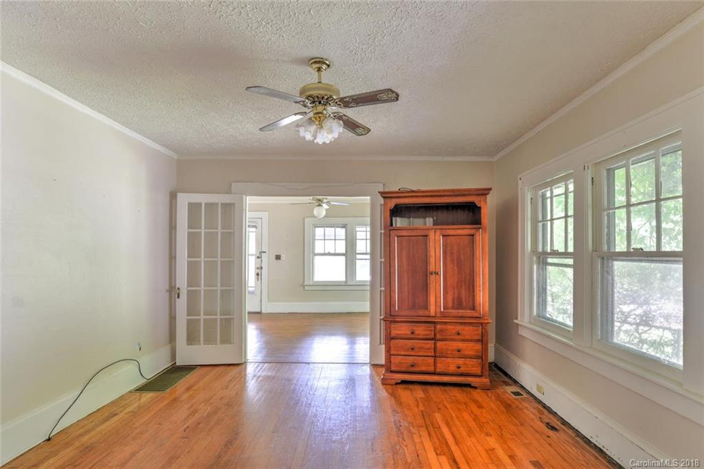 115 Spears Avenue Asheville NC 28801