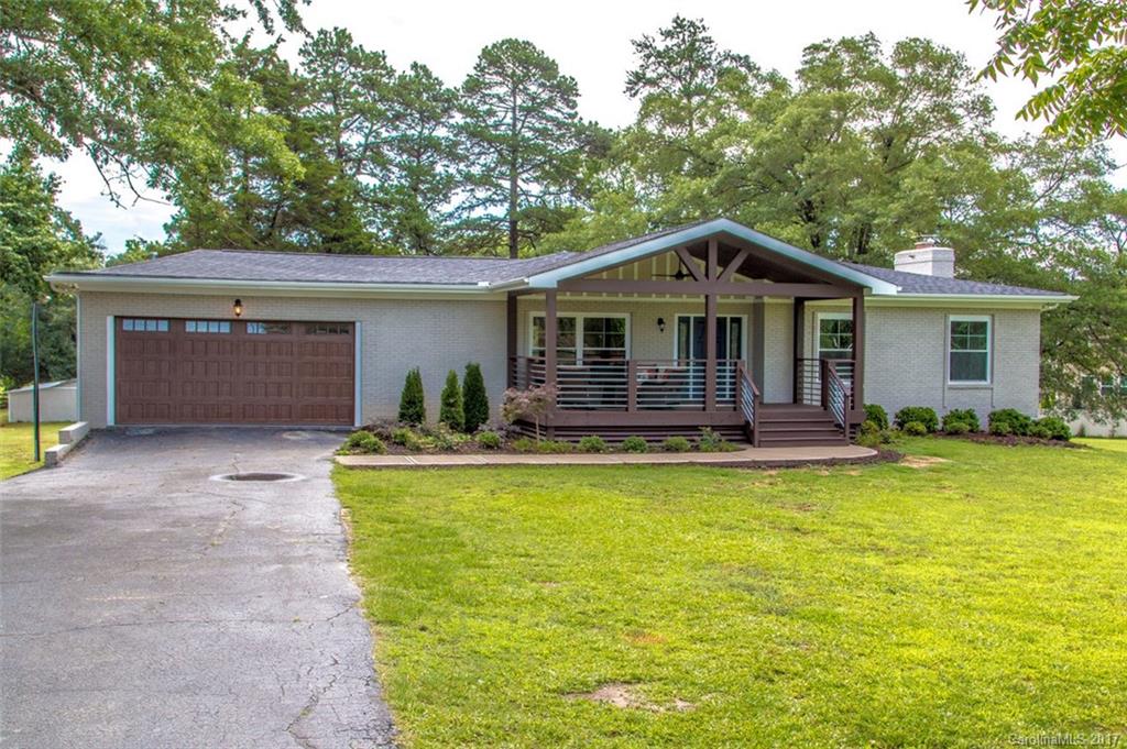 16817 Mckee Road Charlotte NC 28278