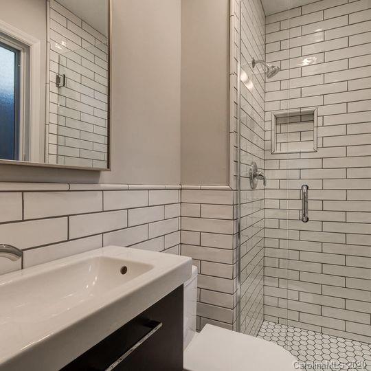 7 Bridle Path Road Asheville NC 28804
