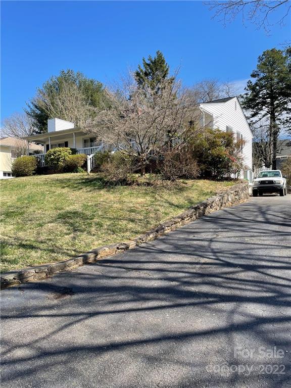 5 Alclare Drive Asheville NC 28804