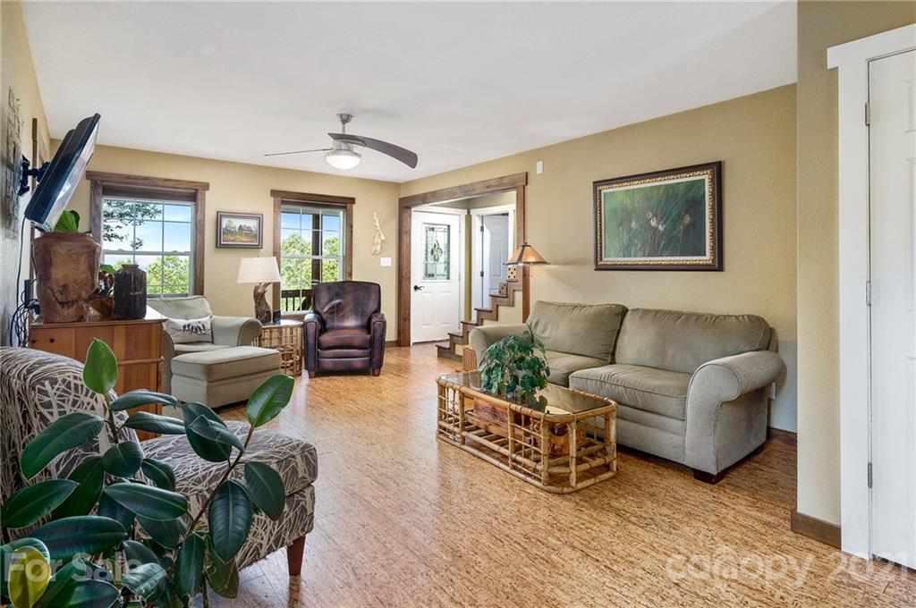 50 Hamburg Drive Weaverville NC 28787