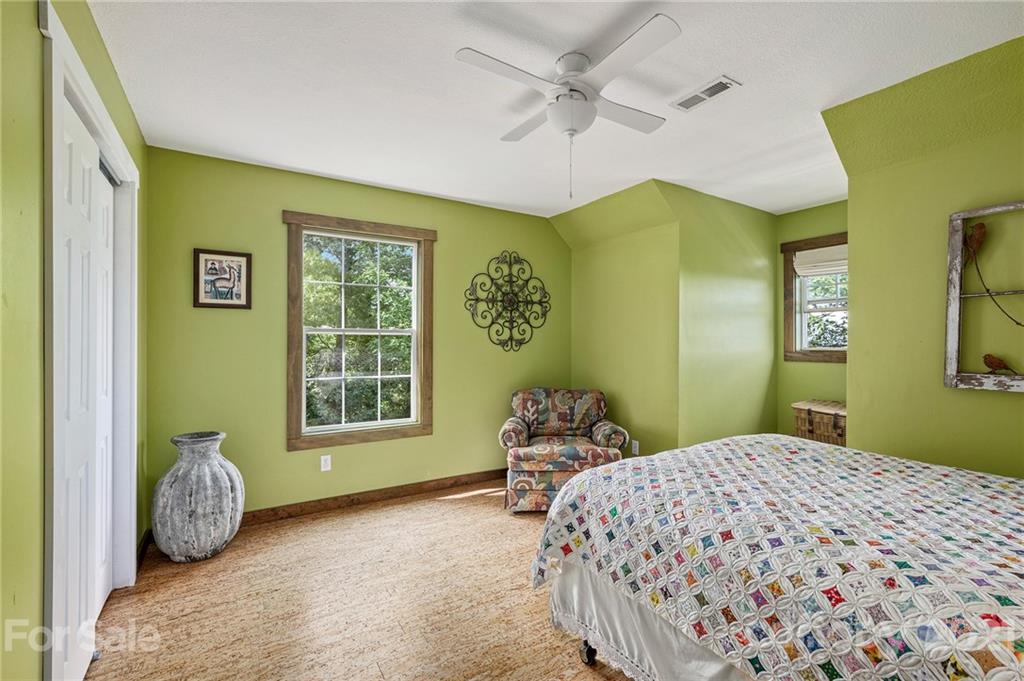 50 Hamburg Drive Weaverville NC 28787