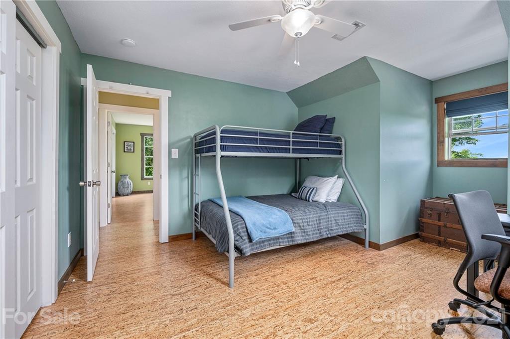 50 Hamburg Drive Weaverville NC 28787