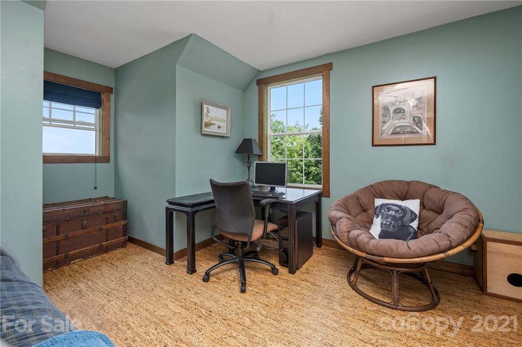 50 Hamburg Drive Weaverville NC 28787