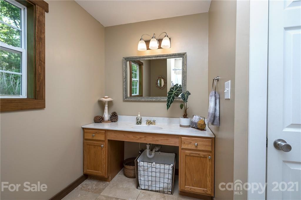 50 Hamburg Drive Weaverville NC 28787