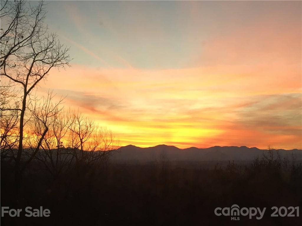 50 Hamburg Drive Weaverville NC 28787