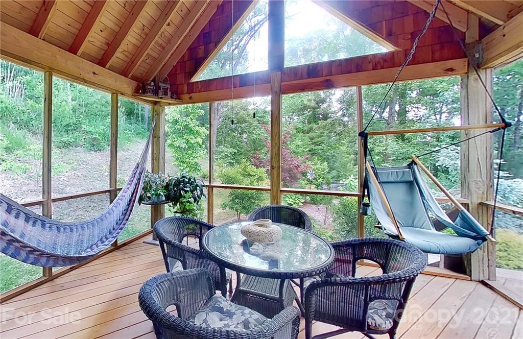 50 Hamburg Drive Weaverville NC 28787