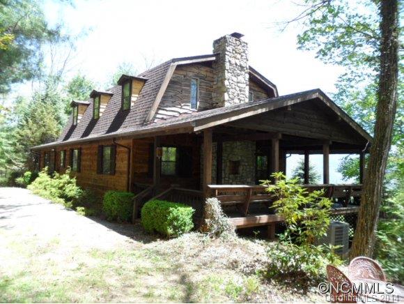 50 Hawks Lift Drive Waynesville NC 28786