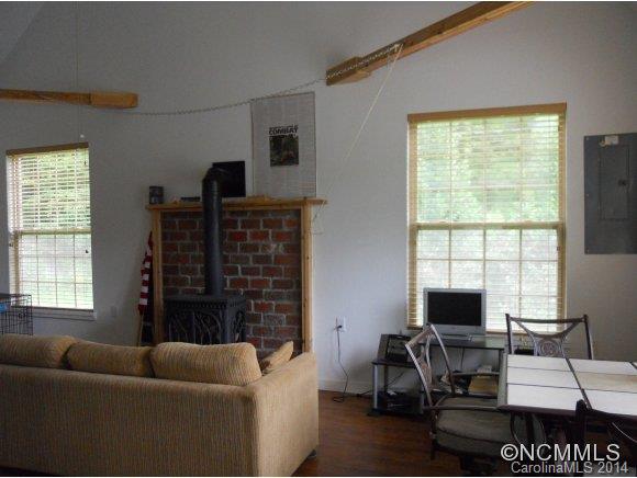 1380 Cedar Cliff Road Marshall NC 28753