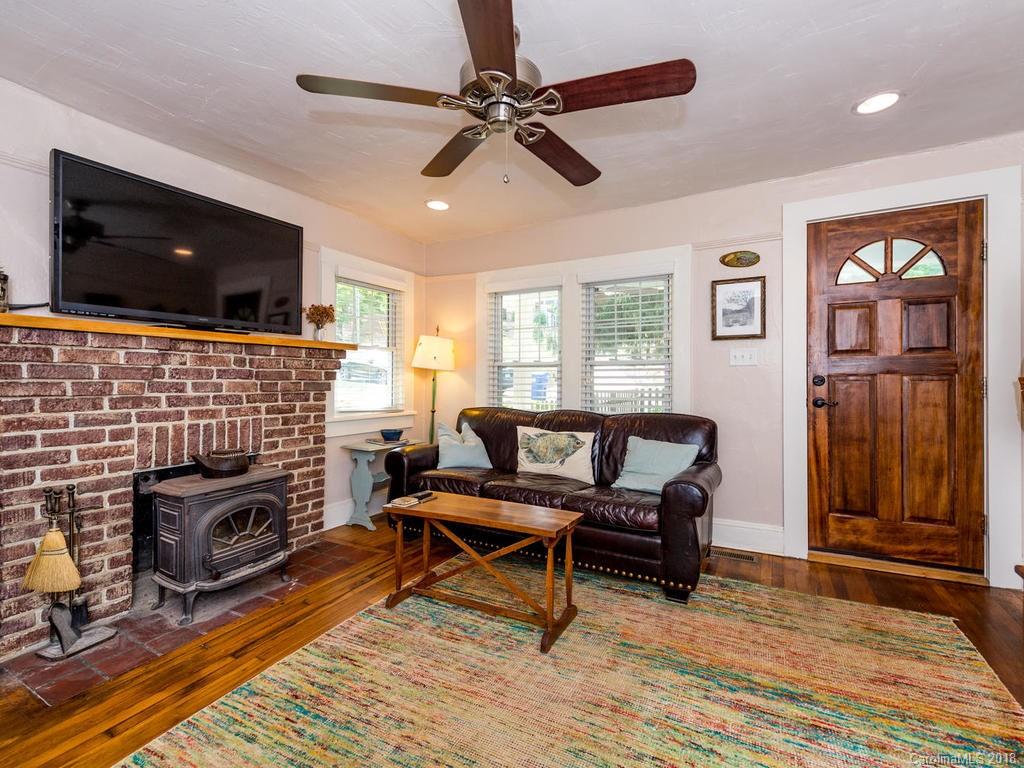 86 Beaver Drive Asheville NC 28804