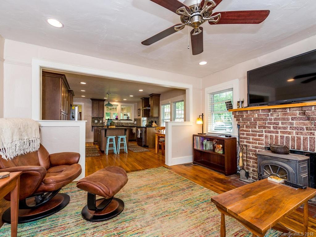 86 Beaver Drive Asheville NC 28804