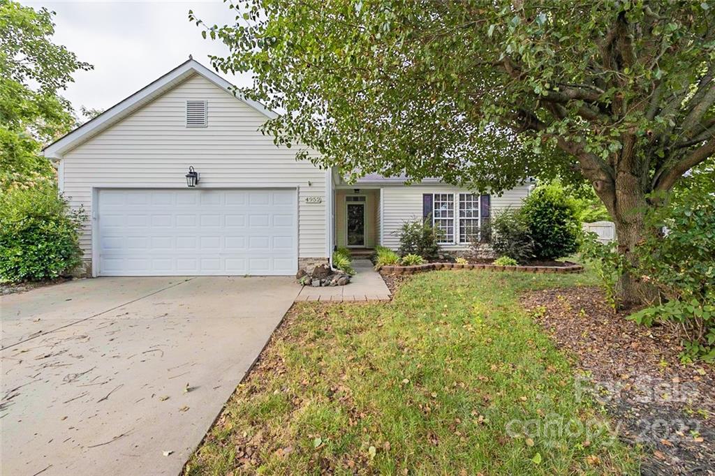 4952 Somerled Court Concord NC 28027