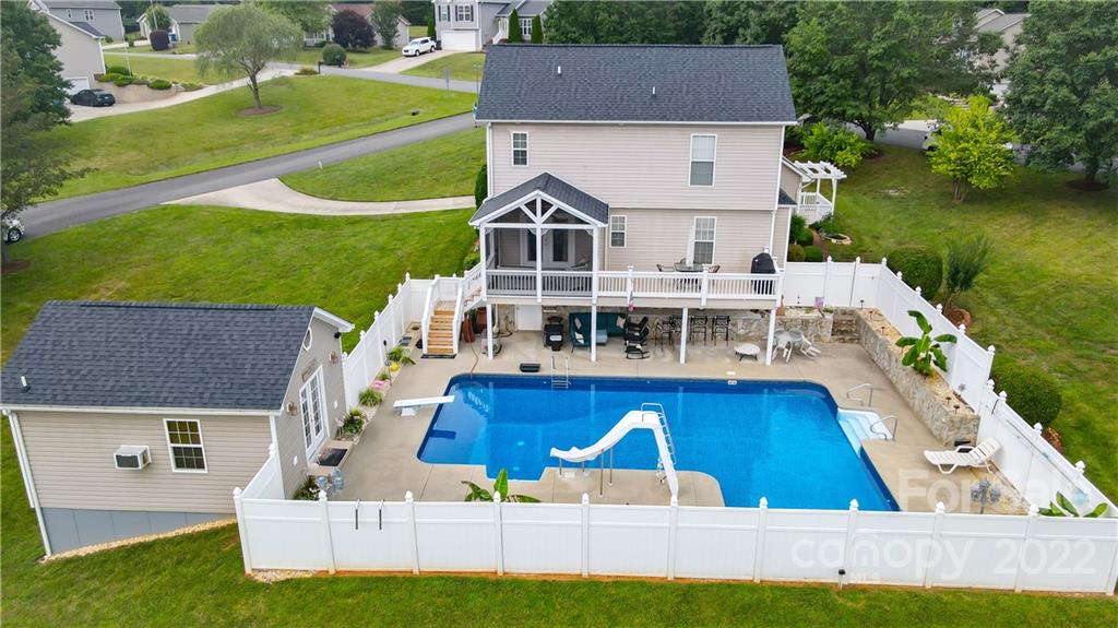 100 N River Glen Drive Morganton NC 28655