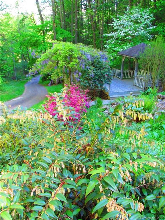 701 Deacon Road Burnsville NC 28714