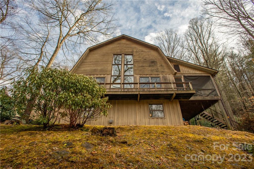 50 Turkey Trot Lane Burnsville NC 28714