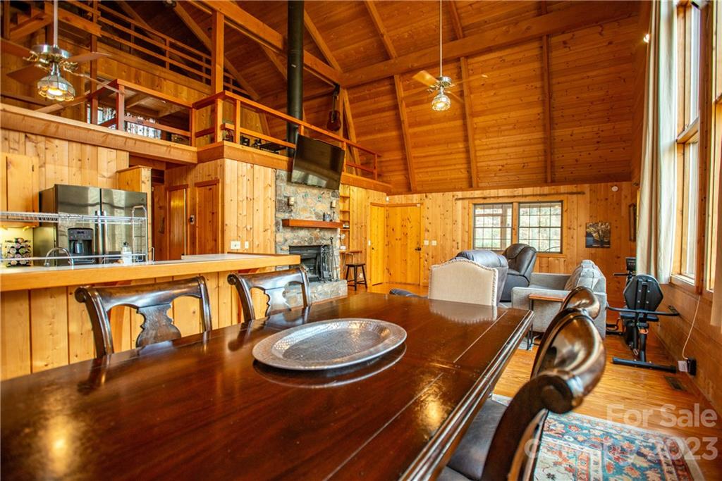 50 Turkey Trot Lane Burnsville NC 28714