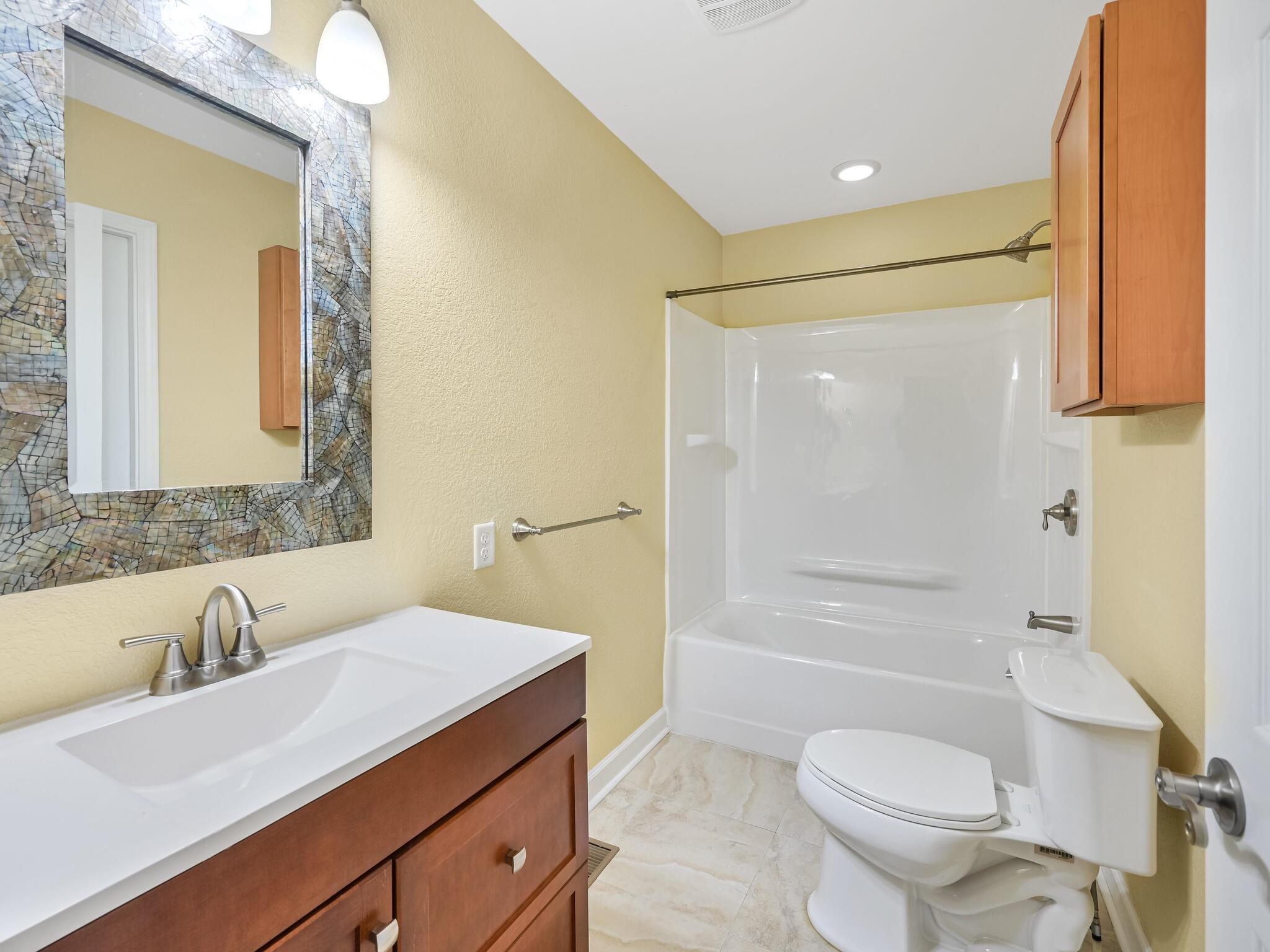 28 Erskine Avenue Asheville NC 28801