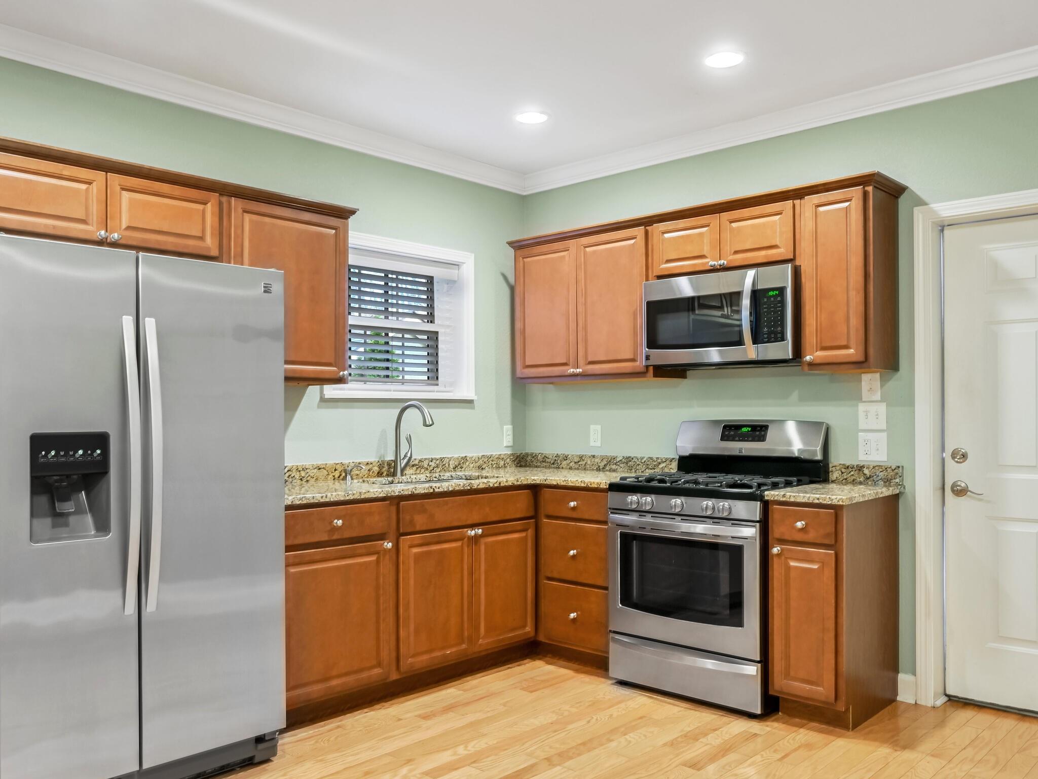 28 Erskine Avenue Asheville NC 28801